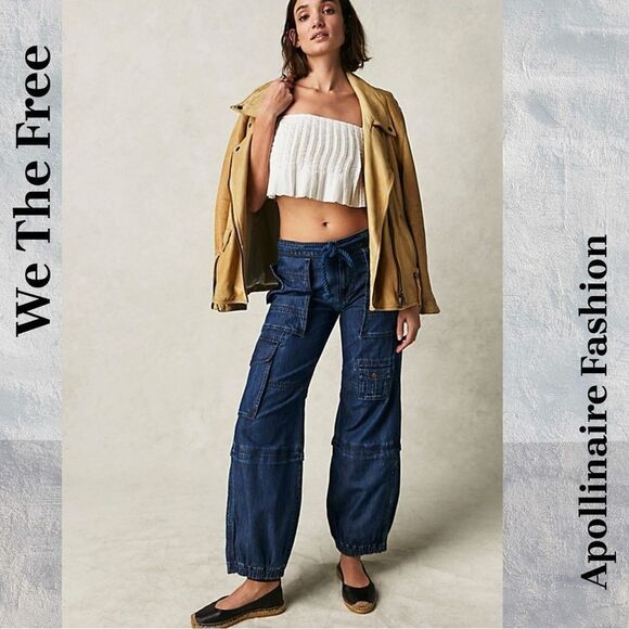 WE THE FREE SOUTH BAY UTILITY CARGO ANTS IN BLUE DENIM MEDIUM NEW - Picture 1 of 5